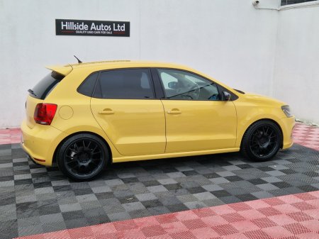 2010 Volkswagen Polo - thumbnail 11