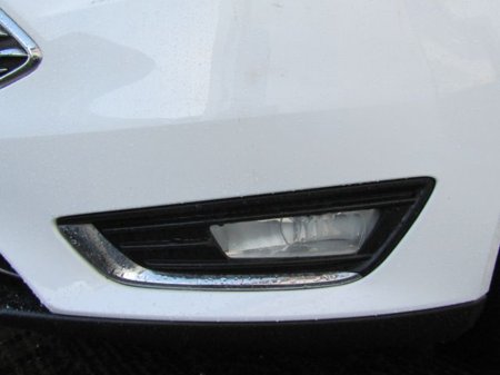 2018 Ford Focus Titanium 1.0 125PS 6SPD 4DR €13,950 thumbnail