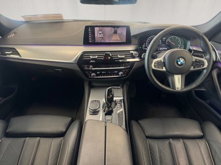 2020 BMW 5 Series - thumbnail 15