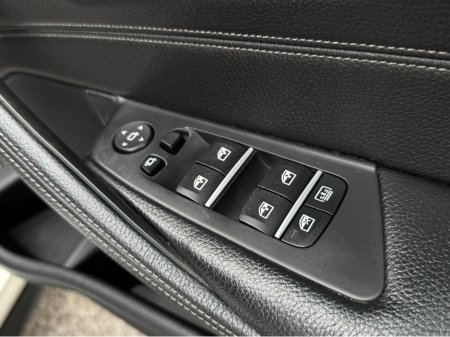 2017 BMW 5 Series - thumbnail 18