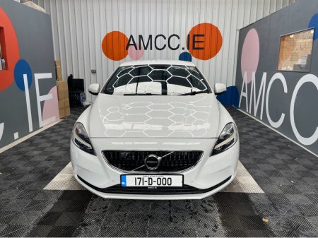 2017 Volvo V40 - thumbnail 6