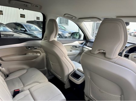 2019 Volvo XC90 - thumbnail 12