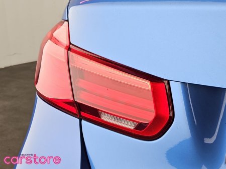 2016 BMW 3 Series - thumbnail 16