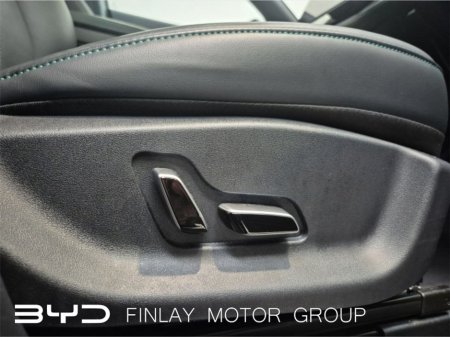 2025 BYD Seal U Boost PLUG-IN HYBRID 80km RANGE €40,950 thumbnail