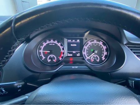 2017 Skoda Octavia - thumbnail 12