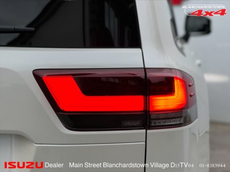 2025 Toyota Landcruiser Toyota Amazon 3.3 TwinTurbo V6 LC300 PEARL WHITE thumbnail