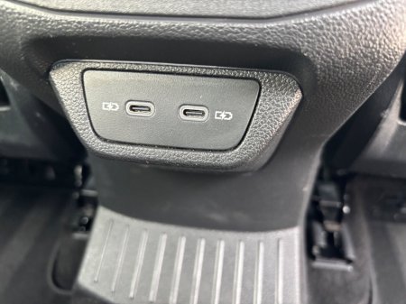 2023 Volkswagen T-Roc - thumbnail 42