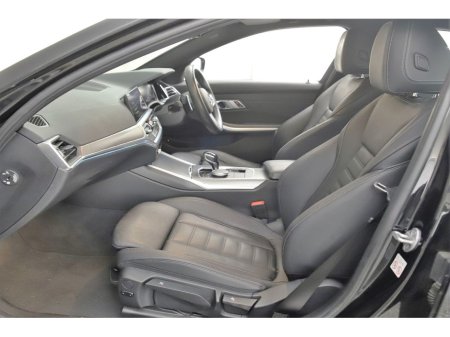 2021 BMW 3 Series - thumbnail 15