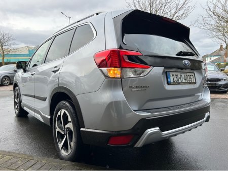 2023 Subaru Forester - thumbnail 13