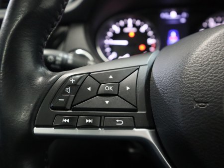 2018 Nissan Qashqai *50* 1.5 DCI N-CONNECTA 5DR 110PS €16,800 thumbnail