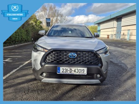 2023 Toyota Corolla Cross - thumbnail 2