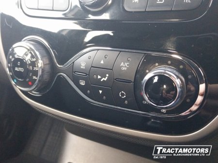 2016 Renault Captur - thumbnail 25