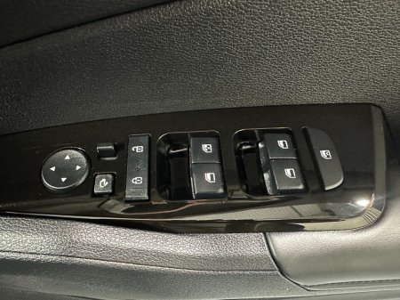 2025 Kia Sportage K3 1.6 Crdi 251 €38,800 thumbnail