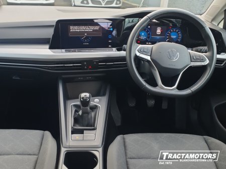 2024 Volkswagen Golf - thumbnail 2