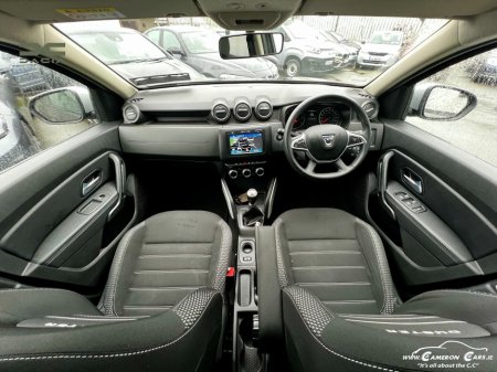 2021 Dacia Duster PRESTIGE BLUE DCI 115 6 DFULL €19,950 thumbnail