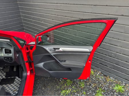 2014 Volkswagen Golf 1.2 TSI AUTO €11,495 thumbnail