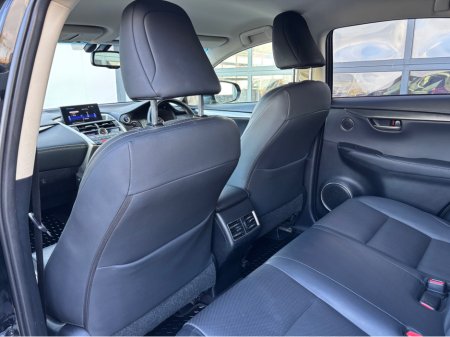 2017 Lexus NX 300 h - thumbnail 15