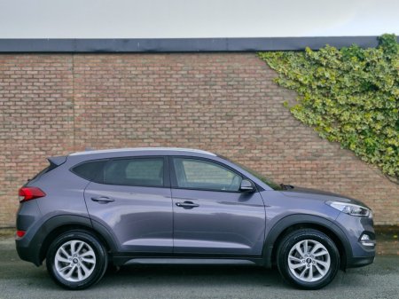 2016 Hyundai Tucson - thumbnail 18