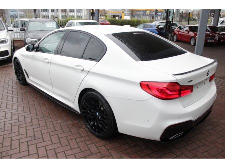 2020 BMW 5 Series - thumbnail 6