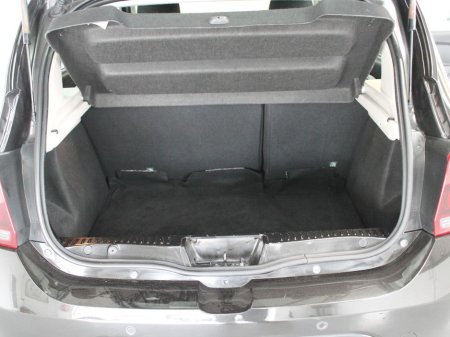 2020 Dacia Sandero - thumbnail 14