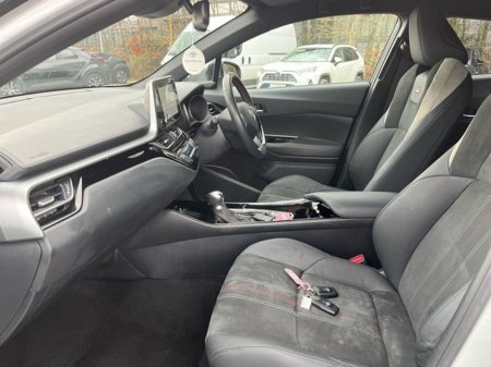 2022 Toyota C-HR - thumbnail 6