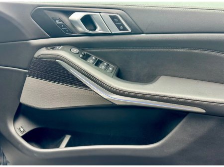 2025 BMW X5 - thumbnail 17