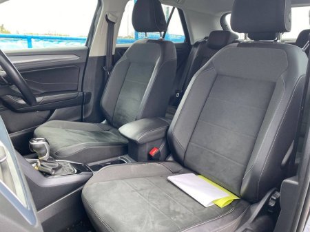 2022 Volkswagen T-Roc - thumbnail 6