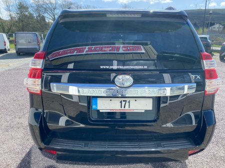 2017 Toyota Landcruiser - thumbnail 4