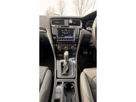 2015 Volkswagen Golf - thumbnail 14