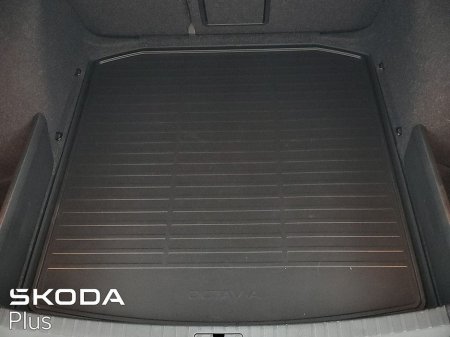 2023 Skoda Octavia - thumbnail 10
