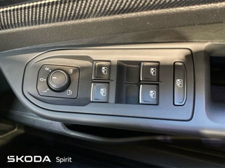 2024 Volkswagen Golf - thumbnail 22