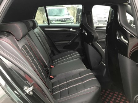 2016 Volkswagen Golf - thumbnail 7