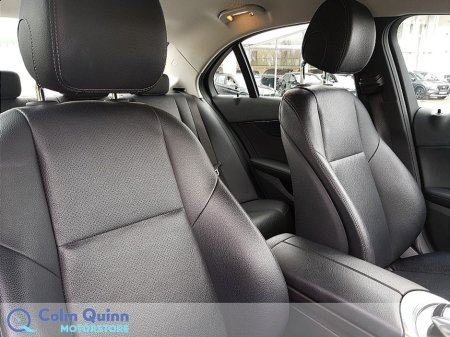 2017 Mercedes-Benz C Class - thumbnail 16