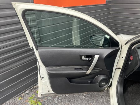 2010 Nissan Qashqai - thumbnail 18