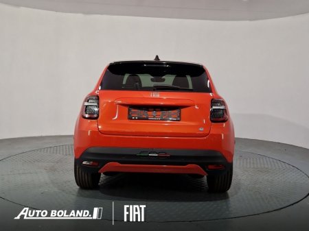 2026 Fiat 600 BEV La Prima €39,690