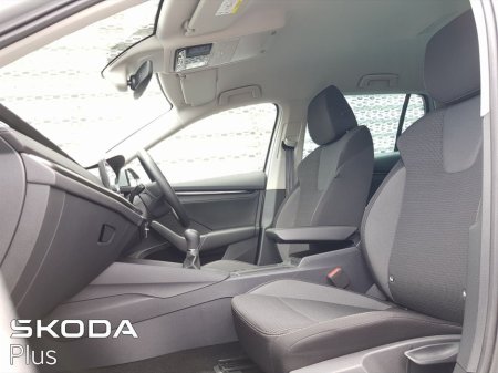 2024 Skoda Octavia OCTAVIA COMBI AMB 2.0TDI 115HP €32,950