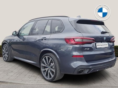 2021 BMW X5 xDrive40d M Sport €87,995