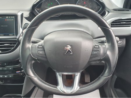 2019 Peugeot 2008 ALLURE PREMIUM 1.2L PETROL 82BHP MANUAL NCT 02/28 FINANCE AVAILABLE @ €49 PER WEEK 2 KEYS/ PAN ROOF/ PARKING SENSORS/ HALF LEATHER SEATS/ TOUCH SCREEN MEDIA/ HISTORY CHECKED €10,900 thumbnail