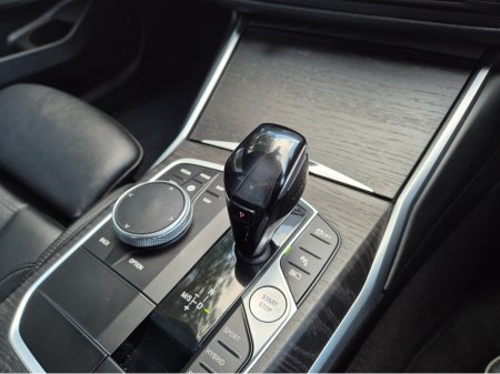 2021 BMW 3 Series 330E M-SPORT PRO PACKAGE SHADOW EDITION €28,950 thumbnail