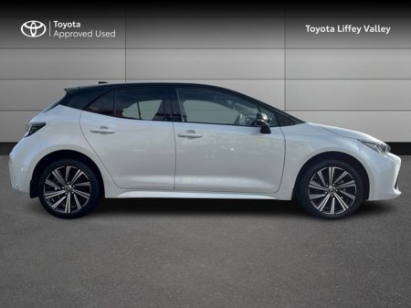 2022 Toyota Corolla - thumbnail 3