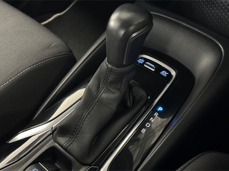 2021 Toyota Corolla HYBRID LUNA**TOUCHSCREEN BLUETOOTH MEDIA**REVERSE CAMERA**PARKING SENSORS**DUAL CLIMATE**CRUISE CONTROL**MULTIFUNCTIONAL STEERING WHEEL**AIR CONDITIONING**ISOFIX**FINACE AVAILABLE** €21,995 thumbnail