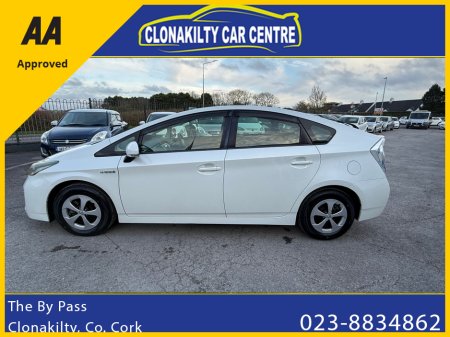 2014 Toyota Prius - thumbnail 9