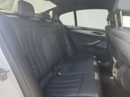 2020 BMW 5 Series - thumbnail 11