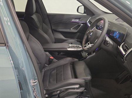 2026 BMW X1 xDrive25e M Sport thumbnail