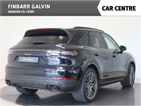 2022 Porsche Cayenne 3.0V6 E-Hybrid Platinum Edition 4WD Auto €71,950 thumbnail