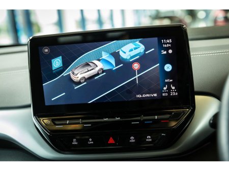 2023 Volkswagen ID.4 - thumbnail 25