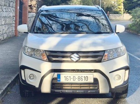 2016 Suzuki Vitara - view 4