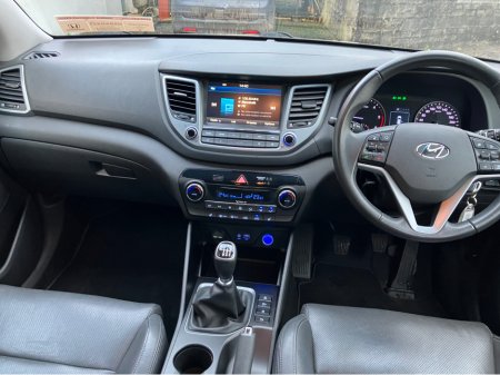 2018 Hyundai Tucson 1.7 EXECUTIVE 5DR €16,995 thumbnail