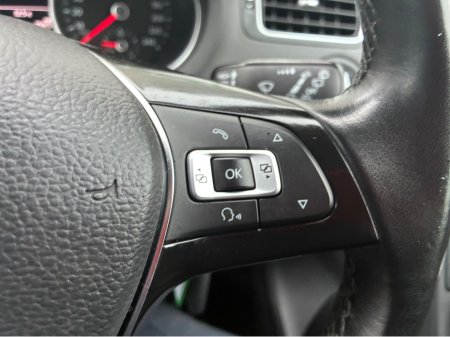 2017 Volkswagen Polo 1.2i TSI Petrol Automatic Comfortline €14,500 thumbnail