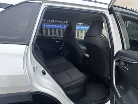 2020 Toyota Rav4 AWD Self Charging Hybrid 2.5 €31,995 thumbnail